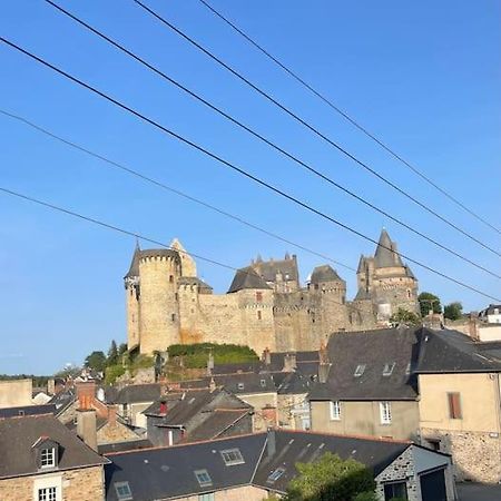 Appartement Calme Et Cosy Proche Centre Vue Chateau Vitré Esterno foto